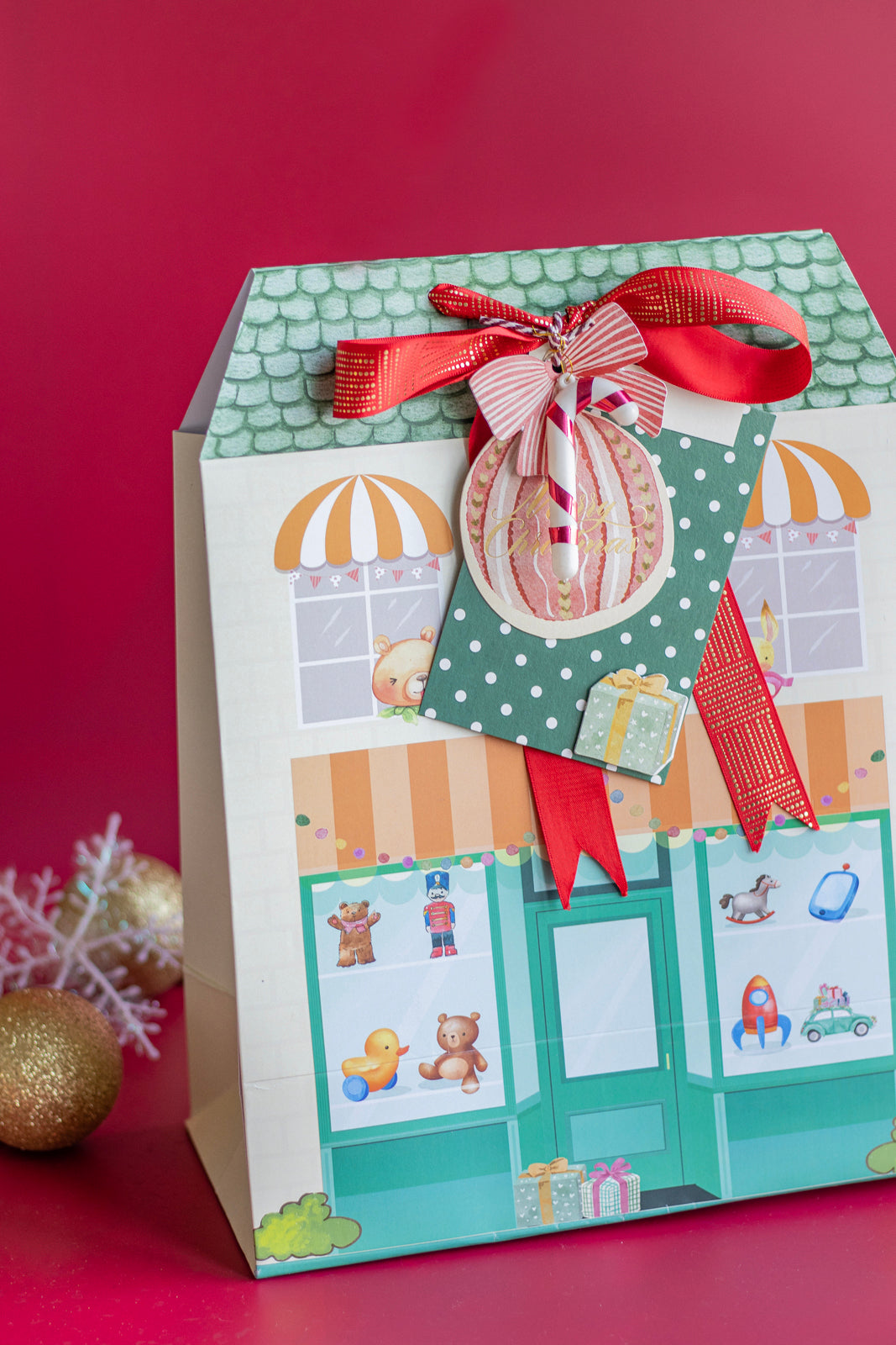 Christmas-Themed Gift Bags (Set of 5)