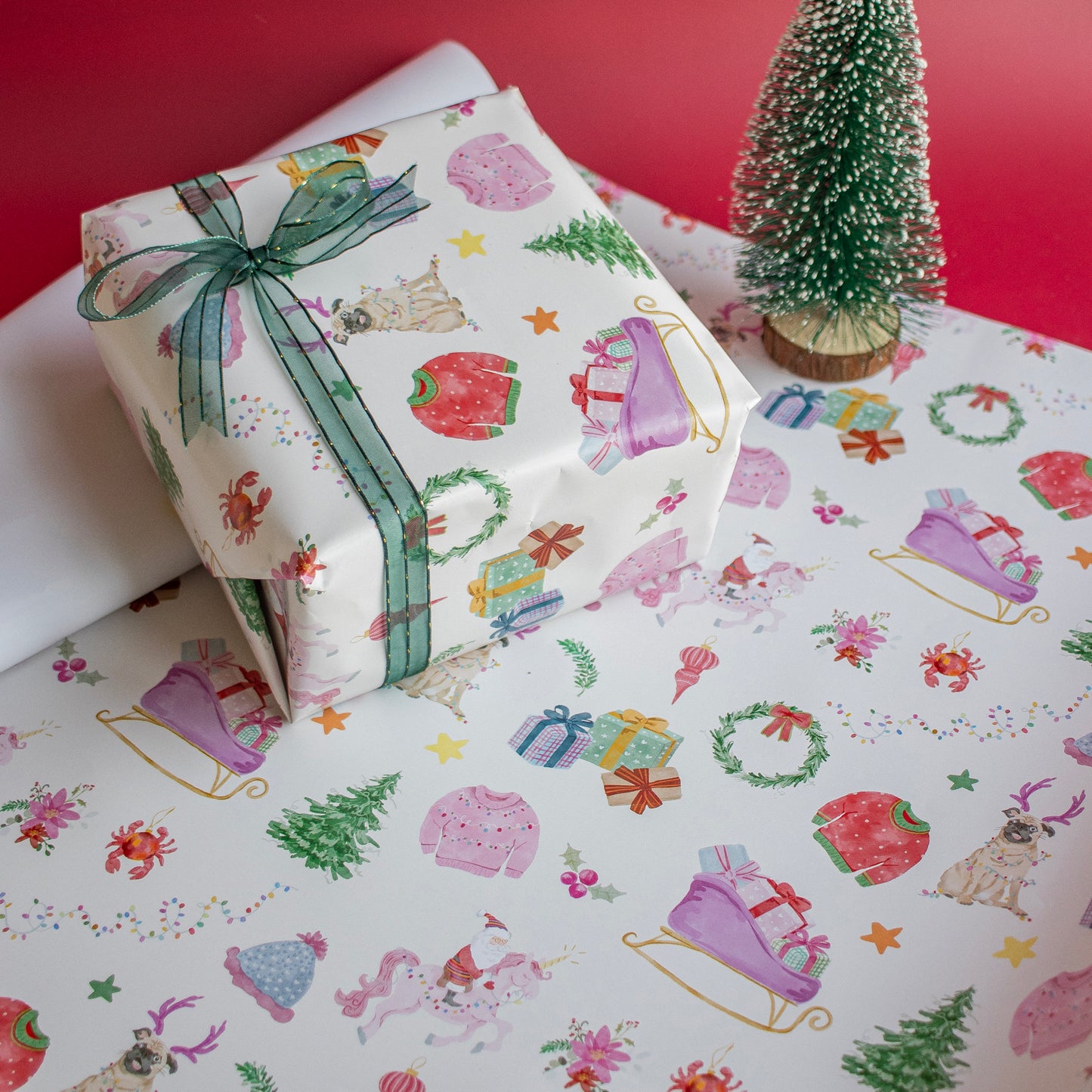 Premium Christmas Wrapping Paper Set – 12 Sheets (4 Designs × 3 Each)